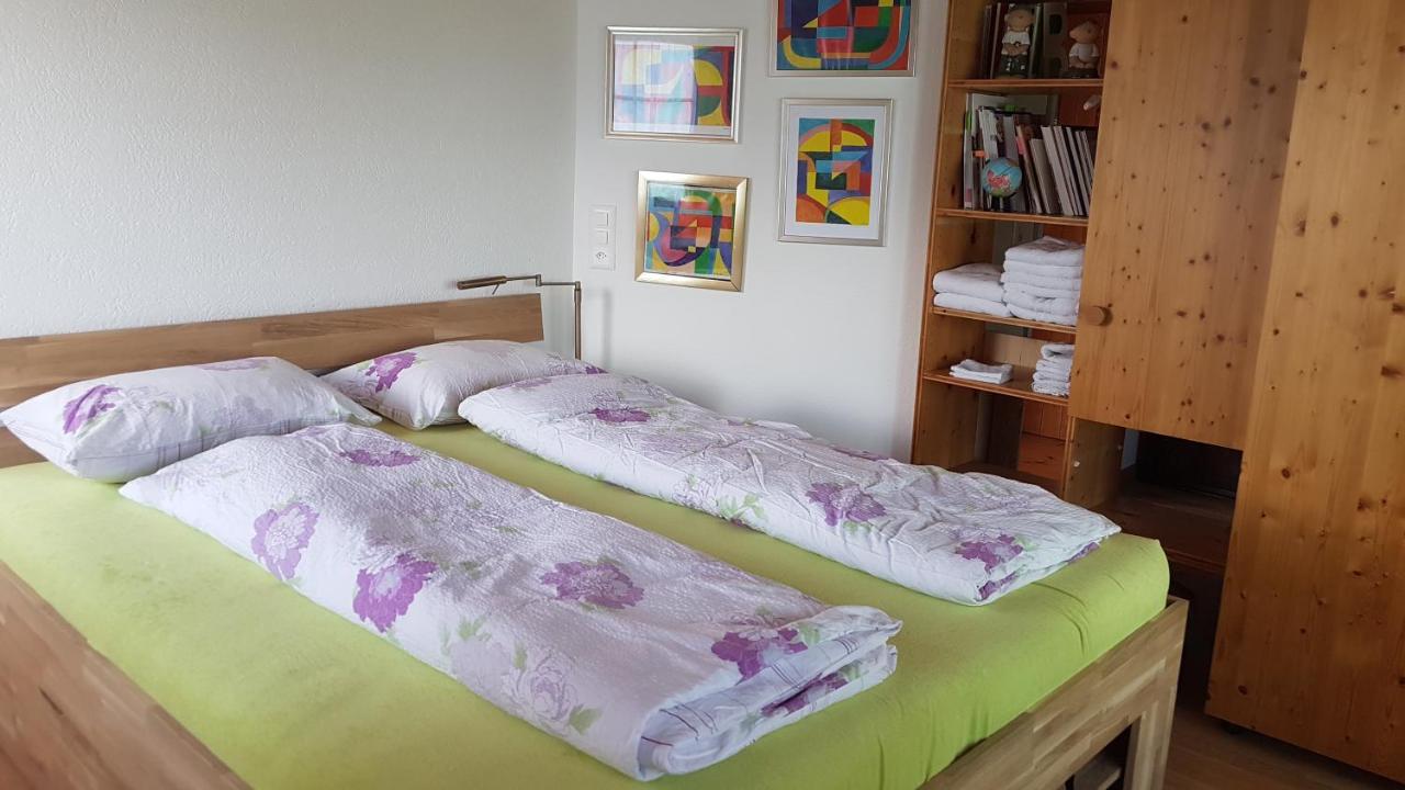 Krattigen Traumhaftes Chalet Mit Seesicht מראה חיצוני תמונה